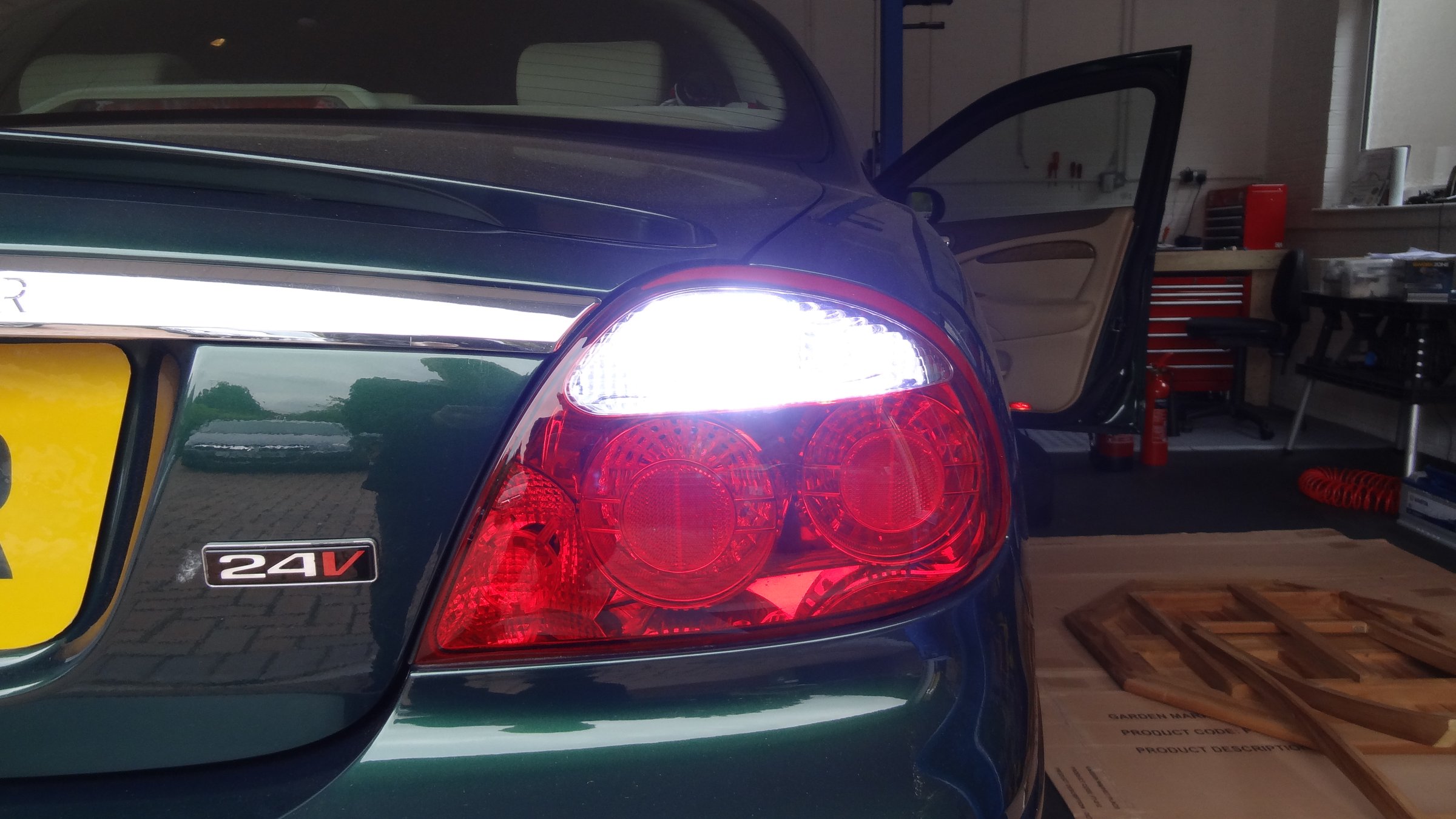 LED Reverse Light and Switchback White Indicator