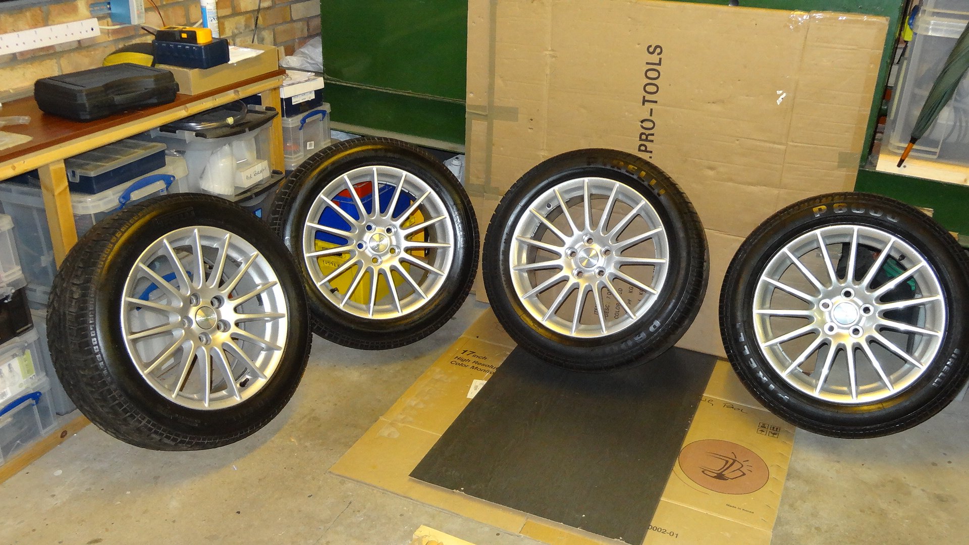 Jaguar XF 17" Libra Wheels
